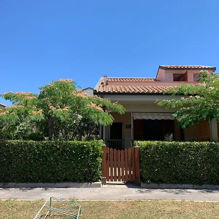 Holiday home Albizia Marina di Castagneto Carducci